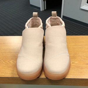 TOMS Paxton Textural Canvas/Quilted Nylon Bootie